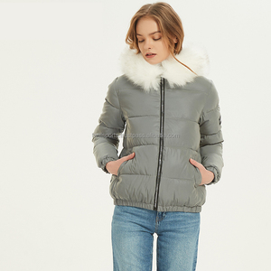 Chaqueta de Invierno Estilo Varsity 2026, Diseño Personalizado, para Mujer, con Bordado en Piel de Oveja, Tejido Transpirable e Impermeable - Product Image 3