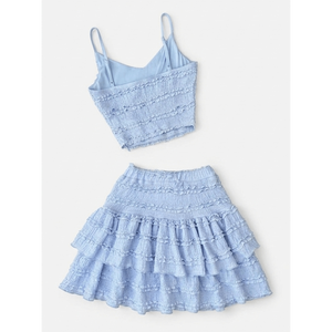 Ensemble coordonné bleu ciel à volants smockés, jupe mini étagée texturée et camisole, ensemble deux pièces d'été serein à volants smockés - Product Image 4