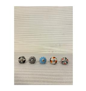 Tiradores de Cerámica Pintados a Mano, Pomos Decorativos para Gabinetes, Manijas Artísticas Únicas para Muebles, Pomos de Cerámica Premium - Product Image 1