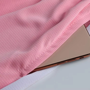 Maillot et short de basket-ball personnalisés rose et blanc dégradé, ensemble uniforme d'équipe sublimé - Product Image 6