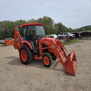 Tracteur agricole lourd 4x4 210 CV MAVERICK CORPORATE LOGISTICS LLC, haute durée de vie, prêt à l'exportation - Product Image 1