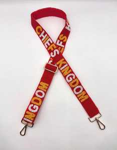 Sangle d'appareil photo ajustable Chiefs Kingdom rouge avec perles et boucle à ardillon, idéale pour les jours de match au stade, taille personnalisable - Product Image 1