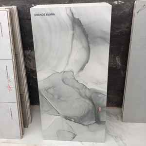 Azulejos de porcelana de 600*1200mm de diseño moderno superventas con acabado de alto brillo recién llegado fabricado en la India - Product Image 5