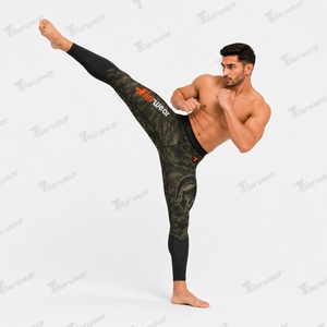 กางเกงรัดรูปสำหรับฝึกซ้อม MMA สำหรับผู้ชาย 220 GSM โพลีเอสเตอร์ผสมสแปนเด็กซ์ น้ำหนักเบา ระบายอากาศได้ดี แห้งเร็ว ยืดหยุ่น เหมาะสำหรับออกกำลังกาย ชั้นในสำหรับผู้ใหญ่ - Product Image 2