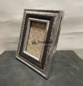 Marco de Fotos Metálico Moderno, Decoración Premium para el Hogar por Tradebyd - Product Image 2