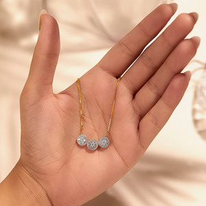 Collar con colgante de diamantes en triple halo - Product Image 4