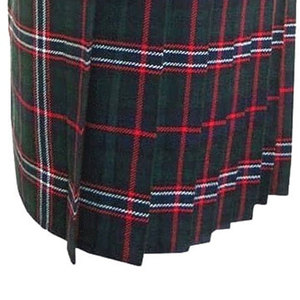 Kilt utilitaire confortable à carreaux pour homme, kilt tartan durable et tendance pour le travail en extérieur, le streetwear et les célébrations culturelles - Product Image 2