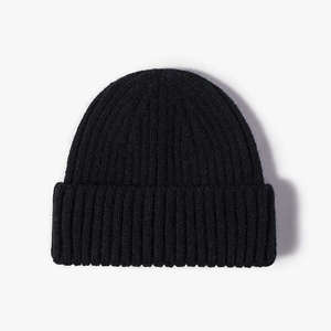 Bonnets en coton légers avec logo brodé personnalisé, casquettes tricotées en gros pour les marques de vêtements d'extérieur, disponibles en commandes en gros - Product Image 4