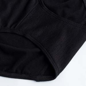 Braguitas sin Costuras de Cintura Media para Mujer, Color Negro Sólido, Algodón y Elastano, Tejido de Punto, Estilo Básico, Lavables a Máquina - Product Image 3