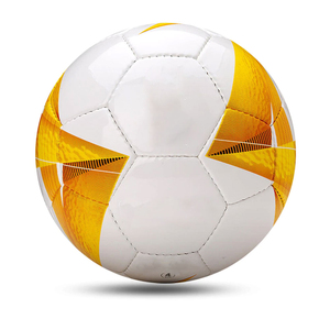 Ballon de football en PVC fluorescent à 32 panneaux, cousu à la machine, toucher doux, revêtement durable, haute performance pour l'entraînement, excellent logo - Product Image 2
