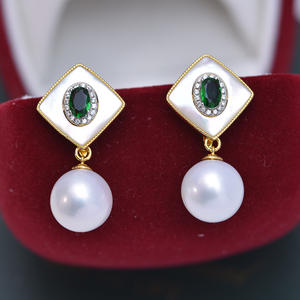 Boucles d'oreilles en perles d'eau douce rondes blanches pour femmes, 11-12 mm, avec une forte luminosité, qualité fine, argent S925, version coréenne - Product Image 1