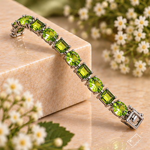 Pulsera de Plata con Peridoto, Pulsera con Gema Verde, Pulsera de Plata Esterlina, Joyería de Peridoto, Elegante Pulsera de Eslabones, Regalo para Ella - Product Image 3