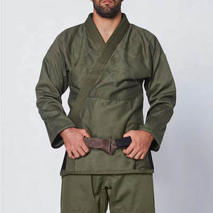 Uniforme de Karate Tradicional para Entrenamiento de Artes Marciales, con Tela de Algodón Ligera y Costuras Resistentes - Product Image 4