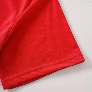 T-shirt unisexe rouge à manches courtes avec imprimé panda sur la poche, haut décontracté d'été 100% coton, design cartoon, logo sur le devant - Product Image 3