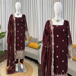 Salwar Étnico Moderno Hecho a Mano para Mujer, con Lentejuelas de Georgette Sintética, para Diwali, Verano e Invierno, Fluido y Sin Arrugas - Product Image 6