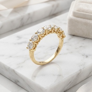 Bague demi-éternité à sertissage à griffes, taille ronde, 2,70 carats au total - Product Image 3