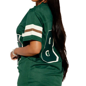 Maillot de football américain vert oversize en maille respirante, style streetwear, avec numéro graphique, haut de gamme, fabrication sous marque privée - Product Image 5