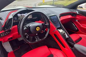 Vente en gros de voitures d'occasion abordables Ferrari Roma 2021 - Product Image 4