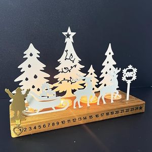 Centro de Mesa Navideño de Fabricante Confiable con Velas Decorativas, Piñas y un Atractivo Festivo para la Mesa - Product Image 1