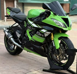 Motocicleta de Gasolina Ninja ZX-6R en Venta, 636cc, Cuatro Cilindros, Baja Millajería, Totalmente Inspeccionada, Moto Deportiva - Product Image 2