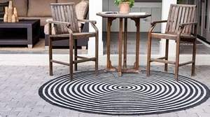 Alfombra Redonda Trenzada de Yute Natural y Negro Hecha a Mano – Alfombra Ecológica para Sala de Estar - Product Image 3