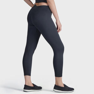 OEM Professional Plaid <b>Pattern</b> Four-Way Stretch Seamless Yoga Pants Moisture Wicking Women Yoga <b>Leggings</b> Quick Dry High - Product Image 3