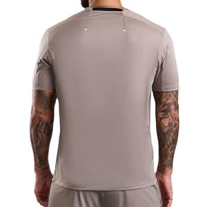 Camiseta de Cuello Redondo Elástica y Lisa de 250 Gsm para Hombre, Corte Ajustado, Tejido Transpirable para Verano - Product Image 4