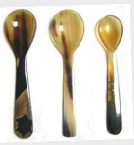 OX / <b>COW</b> Natural Horn Spoons - Product Image 1