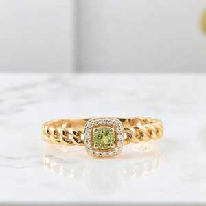 Anillo de Compromiso de Peridoto con Banda Trenzada, Corte Redondo, Gema Verde Delicada, Anillo de Promesa de Peridoto, Plata 925 - Product Image 1