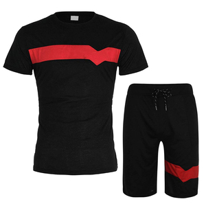 Conjunto de camiseta y pantalones cortos para hombre, color negro y rojo, cuello redondo, de secado rápido, informal, para verano - Product Image 1