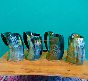 แก้วมักทรงวัวแท้สำหรับใช้ในงานแต่งงานแก้วกาแฟพร้อมฐานไม้แฮนด์เมดในอินเดีย - Product Image 2