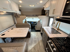 Occasion 2024 T-h-o-r C-h-a-t-e-a-u 22-B - Product Image 4