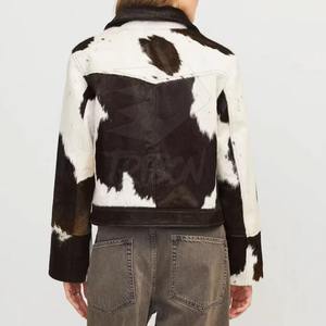 Chaqueta clásica de piel de vaca para mujer, de alta costura, en blanco y negro, con cremallera, estilo urbano, de moda, auténtica. - Product Image 1