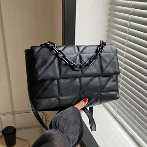 Fashion tas tangan wanita tren 2023 rantai dihiasi bahu tunggal dompet selempang hitam