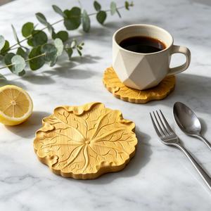 Sous-verre en bois massif fait main en forme de feuille de lotus, style traditionnel, pour la décoration de la maison et le service du thé - Product Image 6