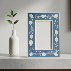 Cadre photo décoratif en os bleu incrusté, design artisanal fait main - Product Image 1