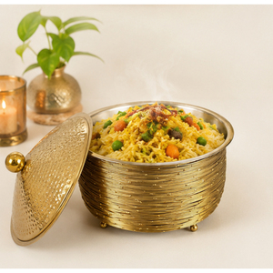 Casserole isotherme en acier inoxydable martelé doré au design arabe pour buffet de mariage et service de restauration hôtelière - Product Image 2