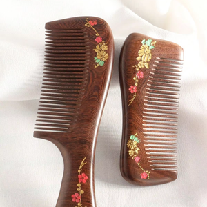 Peine de madera para el cabello, ideal para uso doméstico, promociones de salones y viajes, de proveedor indio a precio de exportación, artesanía natural. - Product Image 1