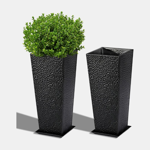 Macetero de Metal Martillado para Interiores, Decorativo para Jardín, para Uso Doméstico, con Acabado Plateado y Diseño Minimalista - Product Image 2