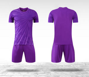 Ensemble de maillots de football personnalisés pour hommes, vert, manches courtes, sublimé, respirant, anti-transpiration, séchage rapide, coupe athlétique, uniforme d'été - Product Image 4