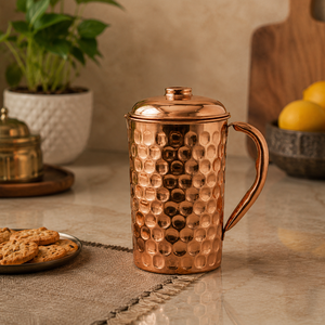Carafe à eau en laiton massif avec poignée, carafe décorative en métal gravée à la main pour la maison, la salle à manger, l'hôtel, le restaurant - Product Image 3