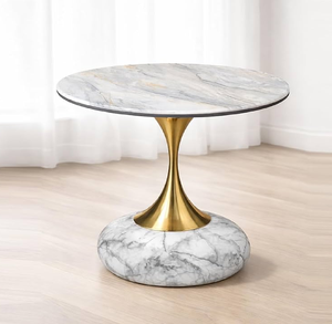 Table basse d'appoint ronde avec plateau en marbre, dotée d'un pied en laiton en forme de sablier sur une base en marbre arrondie, disponible en gros - Product Image 1