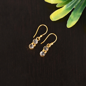 Pendientes Minimalistas de Plata de Ley 925 Chapados en Oro con Cuarzo Limón Natural para Mujer - Product Image 3