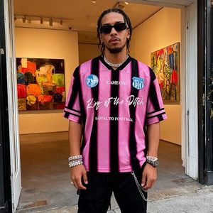 Maillot de football rayé rose et noir pour homme, col en V, manches courtes, respirant, en polyester, avec short de football - Product Image 5