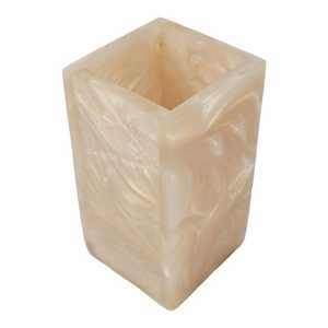 MN EXPORTS Juego de Baño Clásico de Resina de Cinco Piezas: Dispensador de Jabón, Portacepillos, Bandeja, Fácil de Limpiar, Impermeable, Ecológico, Moderno - Product Image 2