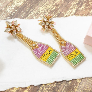 Pendientes de cuentas de semillas para fiesta de Nueva Orleans, con diseño de botella de Nola, para despedida de soltera y Mardi Gras, para mujer - Product Image 5