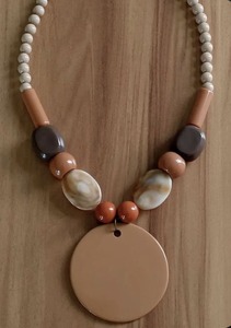 Premium Resin Beaded <b>Necklace</b> Vintage Style Geometric Pattern Imitation Pearl Handmade Colorful Lightweight <b>Statement</b> Party - Product Image 5