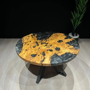 Plateau de table rond en résine époxy Ocean, fourni directement par l'usine, personnalisé pour café, restaurant, ou table à manger en bois et résine époxy effet rivière - Product Image 1