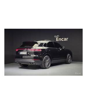 Porsche Cayenne 3.0 2024 con Caja de Cambios Automática, 62,419 km, Asientos de Cuero, Cámara Trasera, Volante a la Izquierda - Product Image 2
