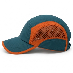 Équipements de course de qualité supérieure avec des panneaux de ventilation en tissu lisse et des finitions élégantes pour les détaillants sportifs et les marques privées - Product Image 1